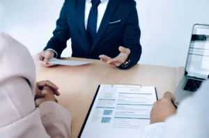 ¿Puedo Autodespedirme si Mi Empleador Falsifica Mi Firma?