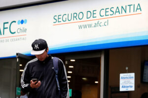¿Te despidieron y te descontaron el seguro de cesantía?