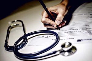 ¿Puedo autodespedirme estando con licencia médica?