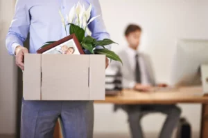 Despedir a un trabajador por Inasistencia bajo el artículo 22